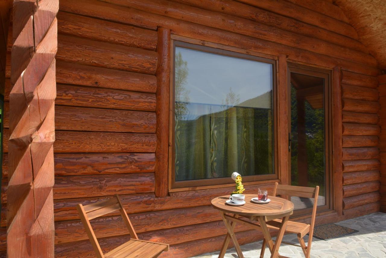 Complex Turistic Traisteni Din Valea Doftanei Campsite *